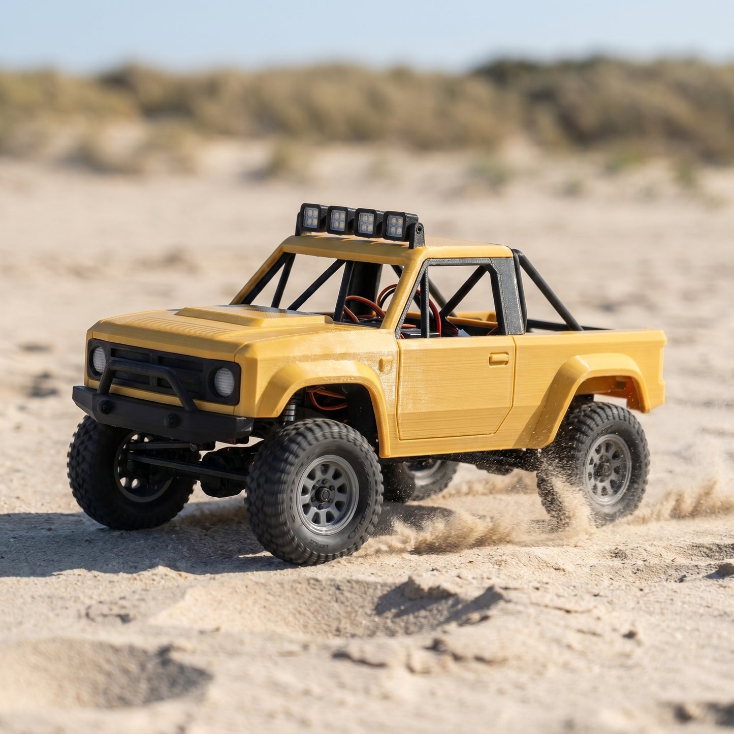 Kit Educativo RC Camioneta de Desierto en uso