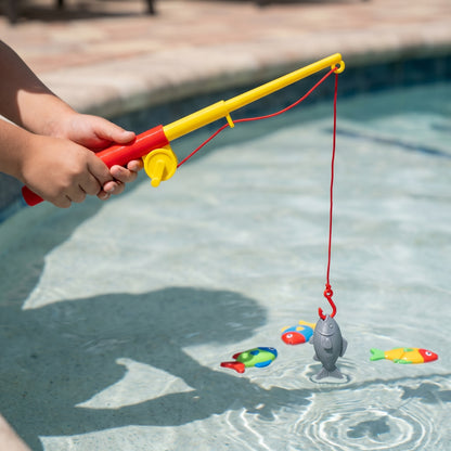 Juego de Pesca para Piscina en uso
