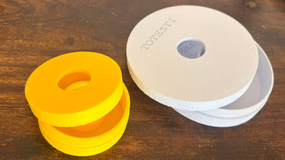 Tejos Totesti Pro a rosca en blanco y amarillo